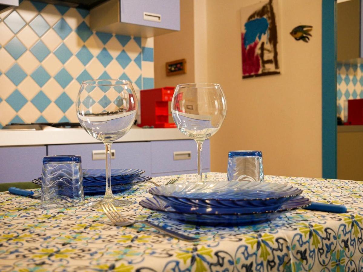 Mare Roccia Beachfront Apartment Taormina Bagian luar foto